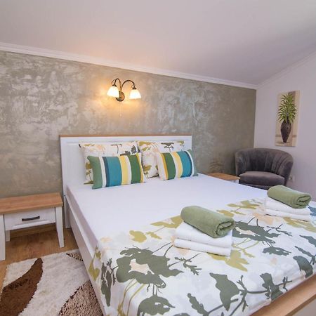 Appartement Nereo à Mali Lošinj Extérieur photo