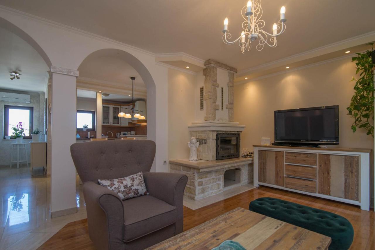 Appartement Nereo à Mali Lošinj Extérieur photo