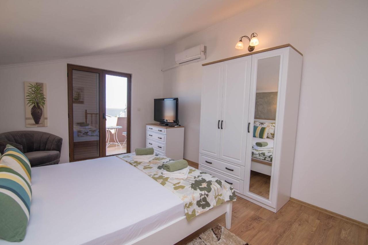 Appartement Nereo à Mali Lošinj Extérieur photo