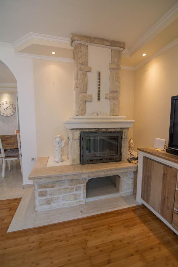 Appartement Nereo à Mali Lošinj Extérieur photo